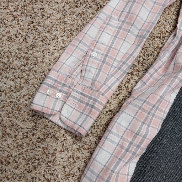 3653 Size Large Thread & Supply Upcycled Shacket in Grey and Pink. - Picture 4 of 7